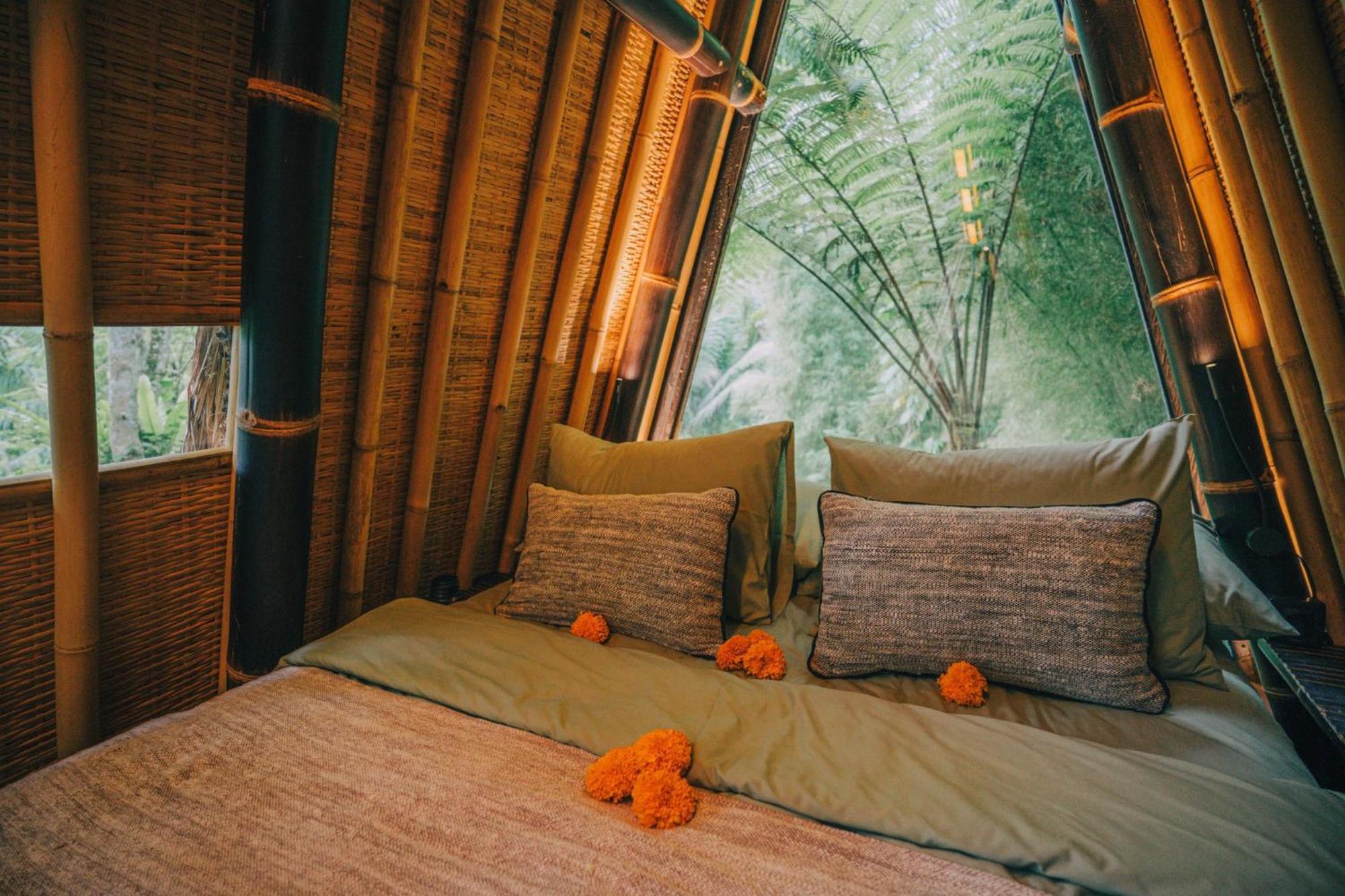 Hideout Eco Bamboo House Bali Villa Selat Room photo