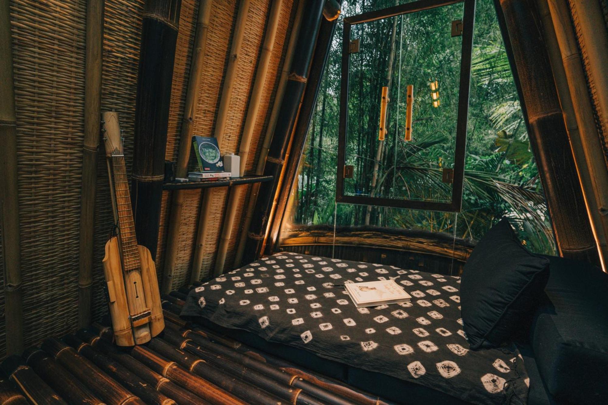 Hideout Eco Bamboo House Bali Villa Selat Exterior photo