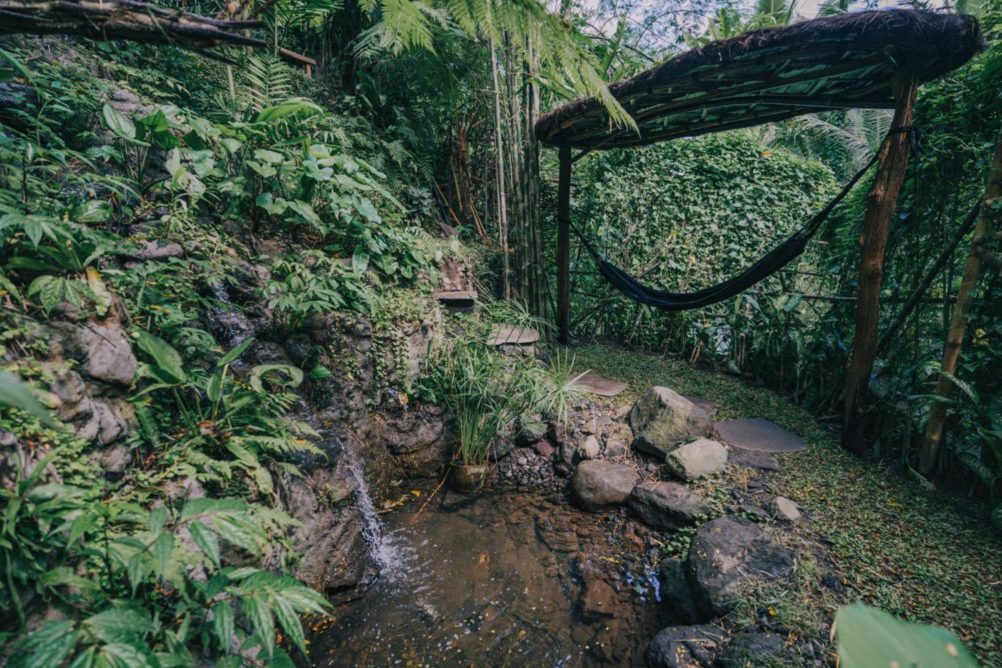 Hideout Eco Bamboo House Bali Villa Selat Room photo