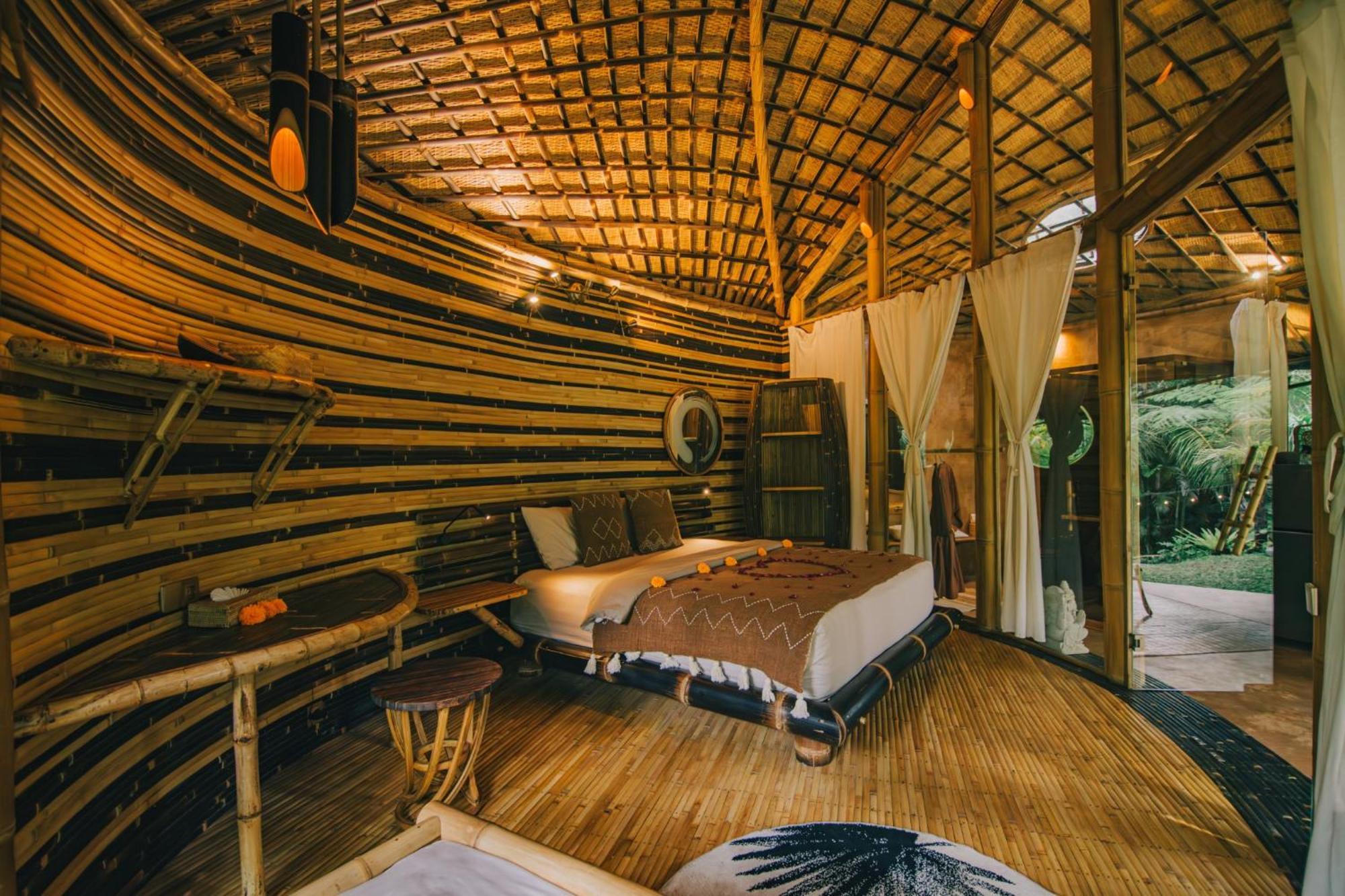 Hideout Eco Bamboo House Bali Villa Selat Room photo