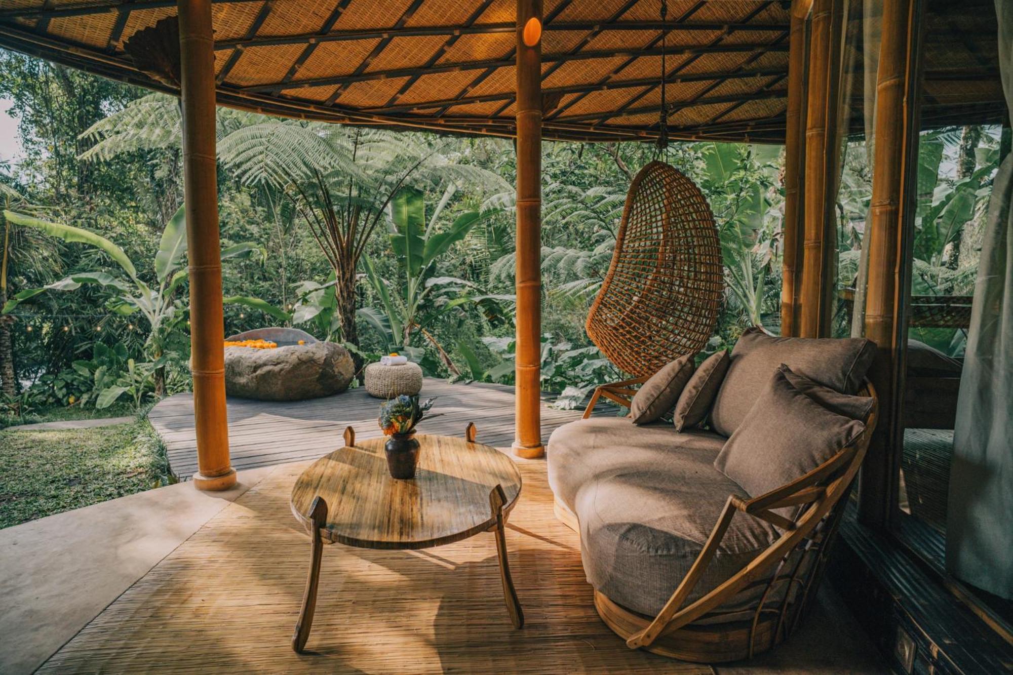 Hideout Eco Bamboo House Bali Villa Selat Room photo